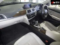 BMW 3-Series лот № 5023 оценка R  с аукциона в Японии 2