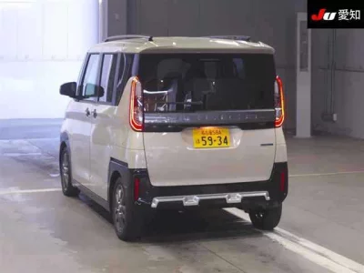 Mitsubishi DELICA MINI