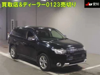 Mitsubishi OUTLANDER  с аукциона в Японии