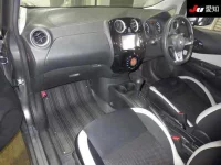 Nissan NOTE лот № 3084 оценка 4  с аукциона в Японии 2