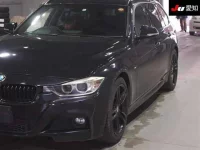 BMW 3-Series лот № 30463 оценка 3.5  с аукциона в Японии 5