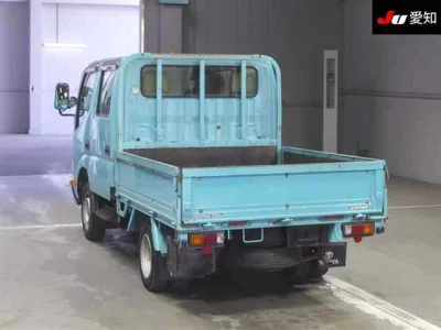 Toyota DYNA  с аукциона в Японии