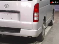 Toyota HIACE VAN лот № 20024 оценка R  с аукциона в Японии 7