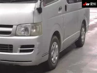 Toyota HIACE VAN лот № 20024 оценка R  с аукциона в Японии 6