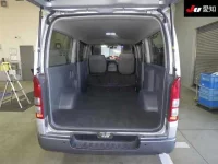 Toyota HIACE VAN лот № 20025 оценка R  с аукциона в Японии 3