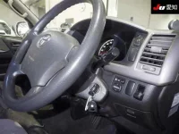 Toyota HIACE VAN лот № 20025 оценка R  с аукциона в Японии 4