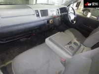 Toyota HIACE VAN лот № 7026 оценка R  с аукциона в Японии 2