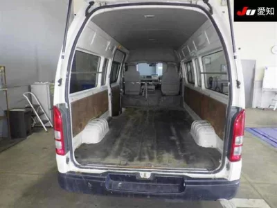 Toyota HIACE VAN  с аукциона в Японии