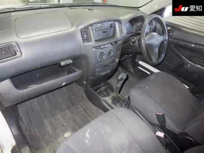 Toyota PROBOX  с аукциона в Японии