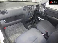 Toyota SUCCEED лот № 20051 оценка 3.5  с аукциона в Японии 2