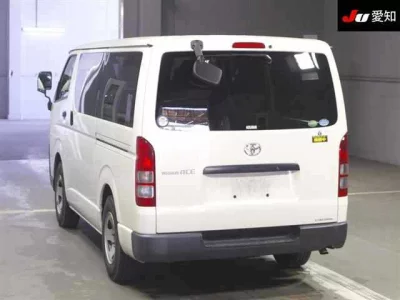 Toyota REGIUS ACE VAN