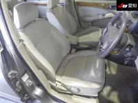Nissan SYLPHY лот № 30140 оценка 3.5  с аукциона в Японии 5