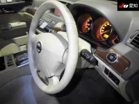 Nissan FUGA лот № 124 оценка 3.5  с аукциона в Японии 4