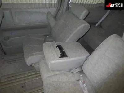 Nissan ELGRAND  с аукциона в Японии