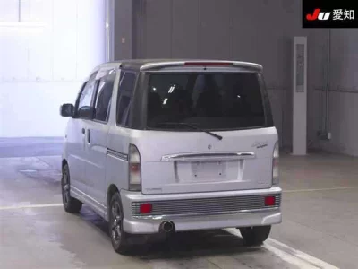 Daihatsu Atrai Wagon  с аукциона в Японии