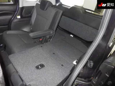 Mitsubishi DELICA D2