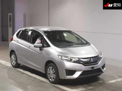 Honda FIT  с аукциона в Японии