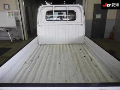 Mitsubishi MINICAB TRUCK  с аукциона в Японии