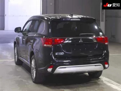 Mitsubishi OUTLANDER PHEV