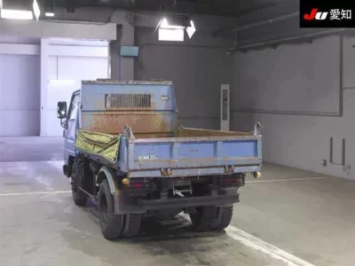 Mazda TITAN  с аукциона в Японии