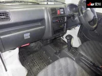 Suzuki CARRY TRUCK лот № 35096 оценка 3  с аукциона в Японии 2