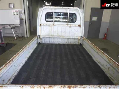 Suzuki CARRY TRUCK  с аукциона в Японии