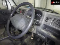 Suzuki CARRY TRUCK лот № 35027 оценка 3.5  с аукциона в Японии 4