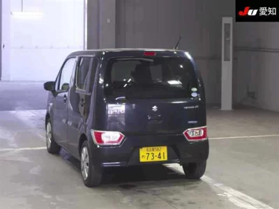 Suzuki WAGON R  с аукциона в Японии