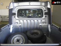 Daihatsu HIJET VAN лот № 201 оценка 3.5  с аукциона в Японии 3