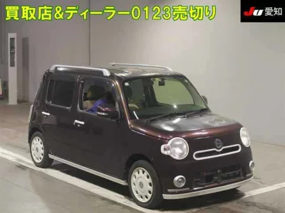 Daihatsu MIRA
