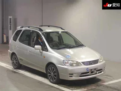 Toyota COROLLA SPACIO