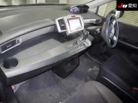 Honda FREED лот № 30053 оценка 3  с аукциона в Японии 2