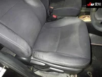 Toyota VITZ лот № 30072 оценка 3.5  с аукциона в Японии 5