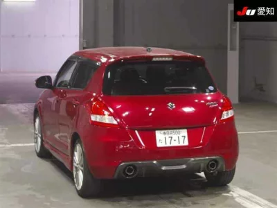 Suzuki SWIFT  с аукциона в Японии