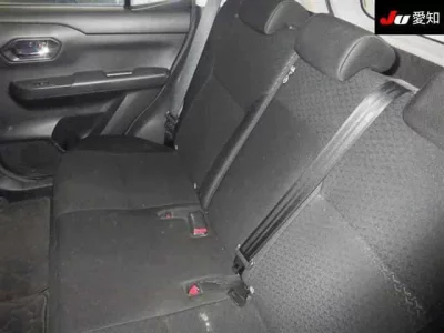 Toyota RAIZE  с аукциона в Японии