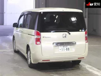 Honda STEP WAGON