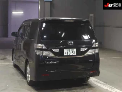 Toyota VELLFIRE  с аукциона в Японии