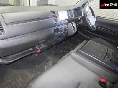 Toyota REGIUS ACE VAN