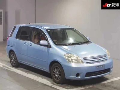 Toyota RAUM