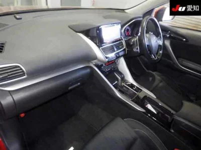 Mitsubishi ECLIPSE CROSS  с аукциона в Японии