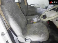 Toyota DYNA лот № 8012 оценка 3.5  с аукциона в Японии 5