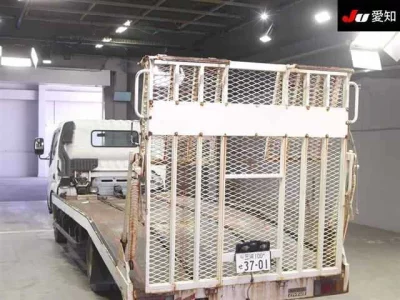 Toyota DYNA  с аукциона в Японии