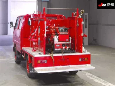 Toyota DYNA  с аукциона в Японии