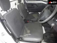 Subaru SAMBAR лот № 2028 оценка 3.5  с аукциона в Японии 5