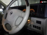 Nissan ELGRAND лот № 30292 оценка 3.5  с аукциона в Японии 4