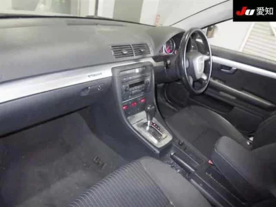 Audi A4  с аукциона в Японии