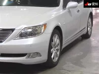 Lexus LS лот № 30197 оценка 4  с аукциона в Японии 6