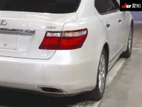 Lexus LS лот № 30197 оценка 4  с аукциона в Японии 7