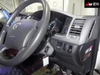 Toyota HIACE VAN лот № 7061 оценка 3.5  с аукциона в Японии 4