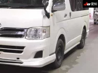 Toyota HIACE VAN лот № 7061 оценка 3.5  с аукциона в Японии 6